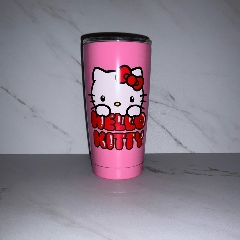 Hello kitty tumbler